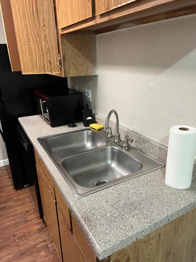 Lovely 1-Bedroom Townhome With Nice Amenities Houston Exterior photo